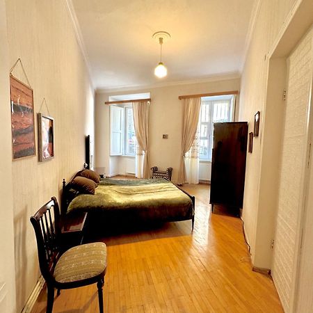 Authentic Old Tbilisi Apartment Zewnętrze zdjęcie